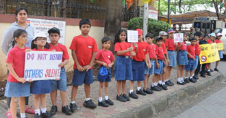 YOUNGEST SOCIAL ACTIVISTS RALLY AGAINST NOISE POLLUTION!