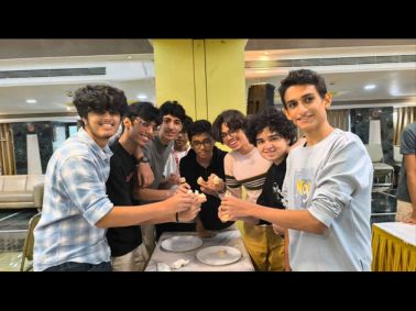 Chef Yann Conducts Culinary Masterclass for MRV Students