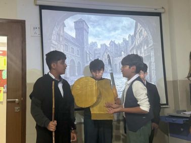 MRV Grade 7 Explores Literature Through Theatre